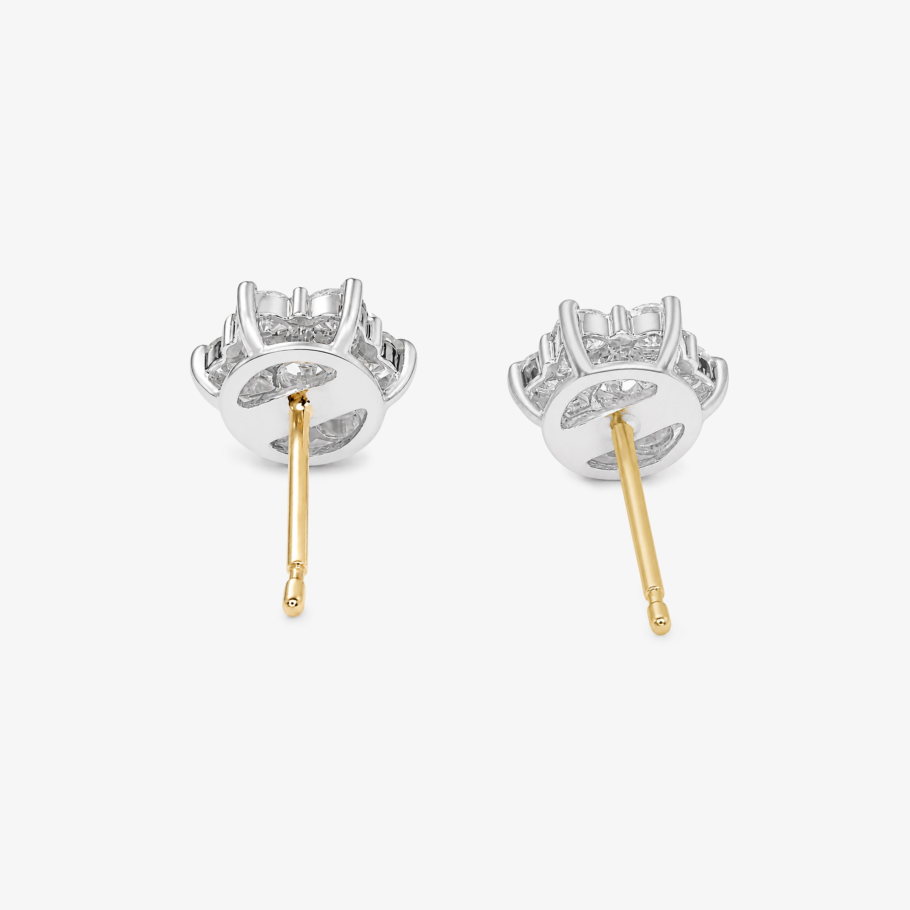 18ct White Gold Diamond Daisy Cluster Stud Earrings