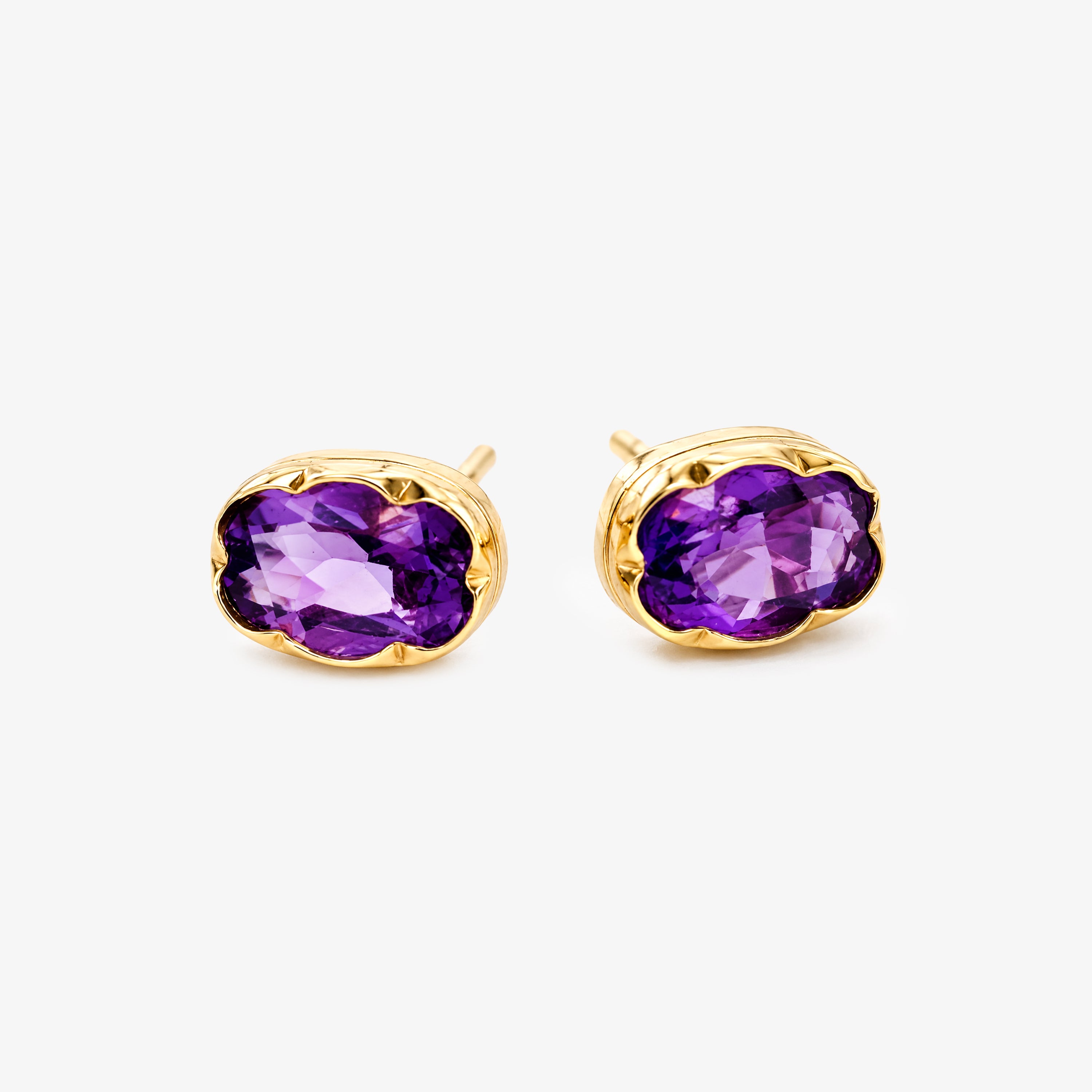 9ct Yellow Gold Oval Amethyst Stud Earrings