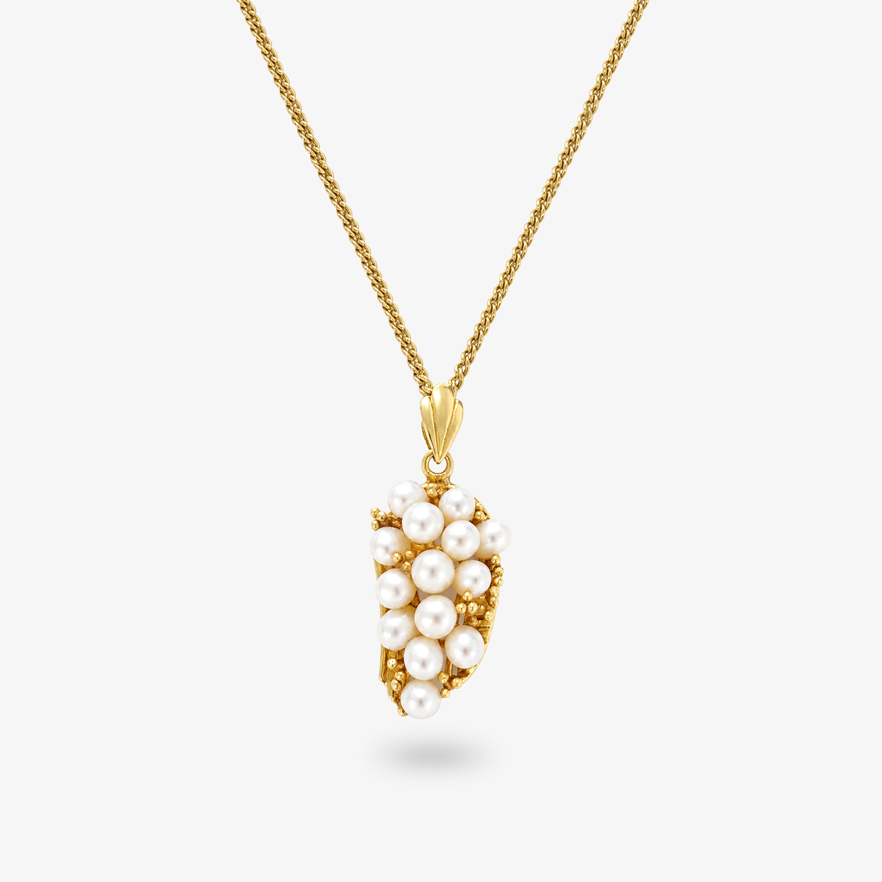 18ct Gold Cultured Pearl Pendant with 9ct Curb Chain