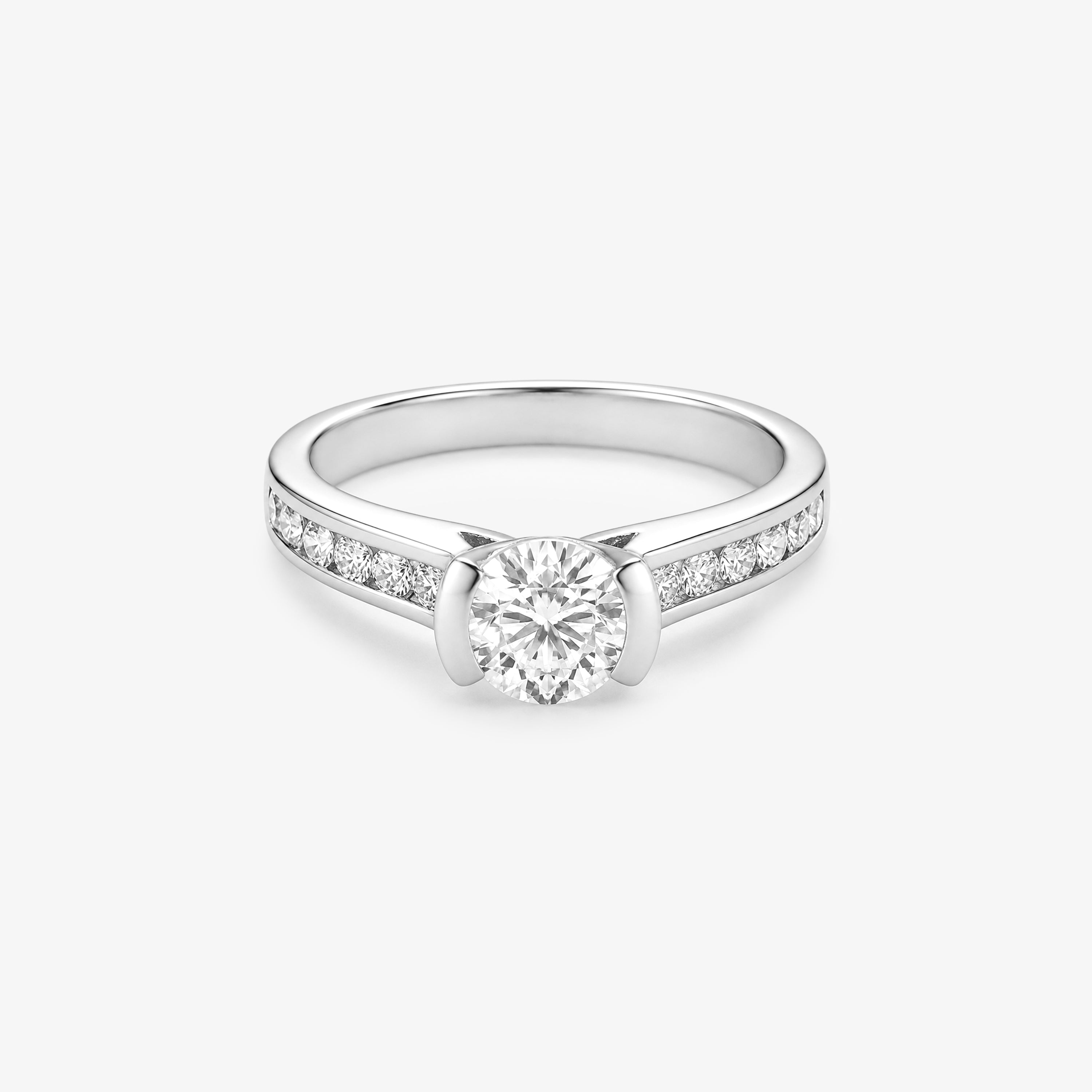 Platinum 1.05ct Solitaire Diamond Ring with Diamond Shoulders