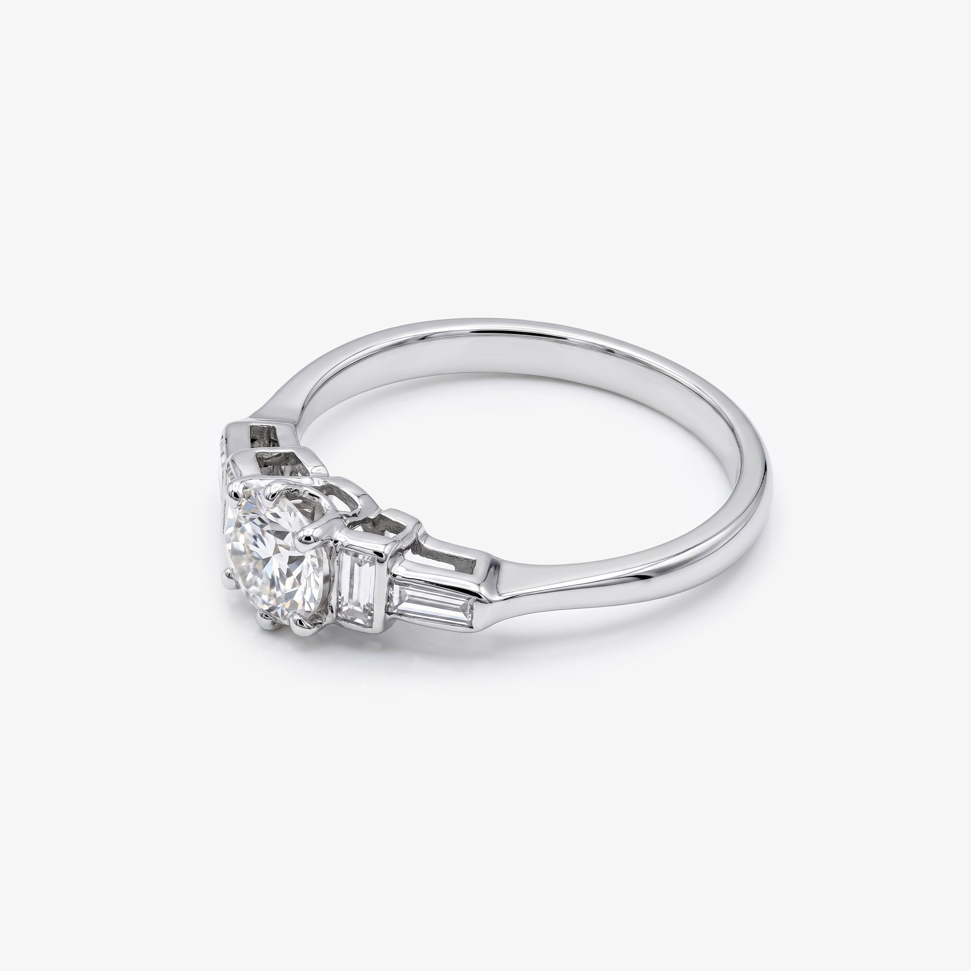 Platinum Art Deco Diamond Solitaire Ring with Baguette Shoulders