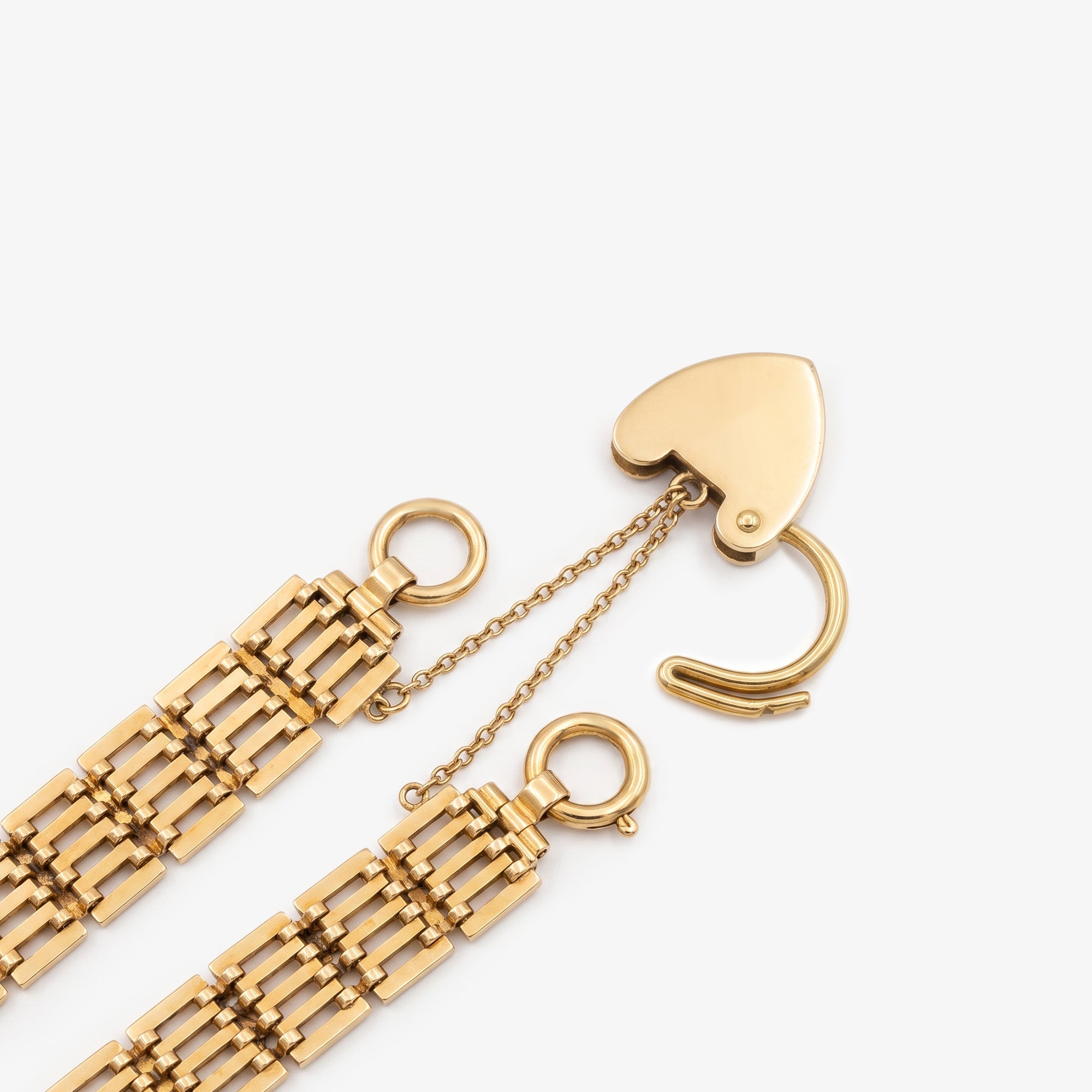 9ct Yellow Gold Vintage Diamond Cut Gate Bracelet with Heart Padlock