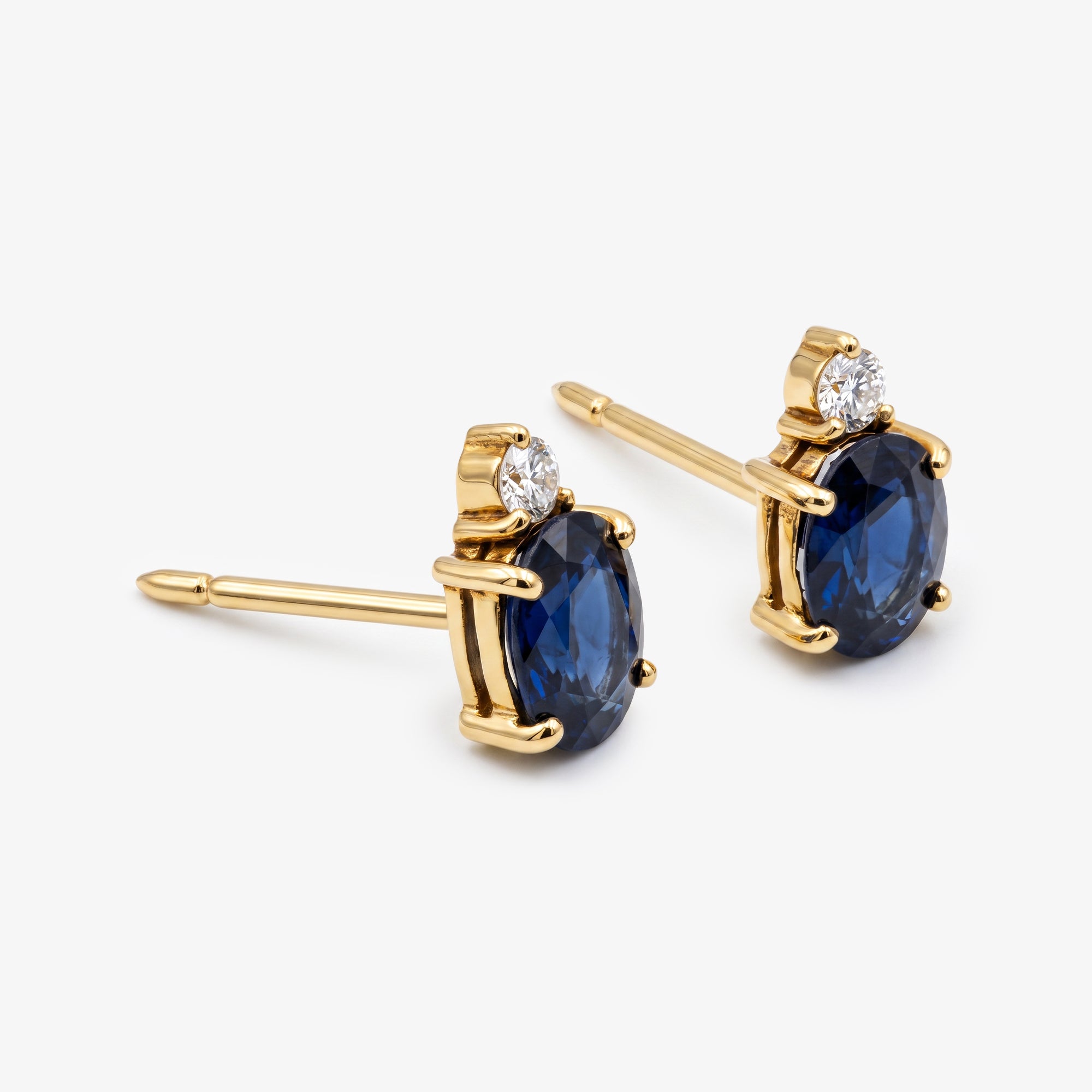 18ct Yellow Gold Oval Sapphire & Diamond Stud Earrings