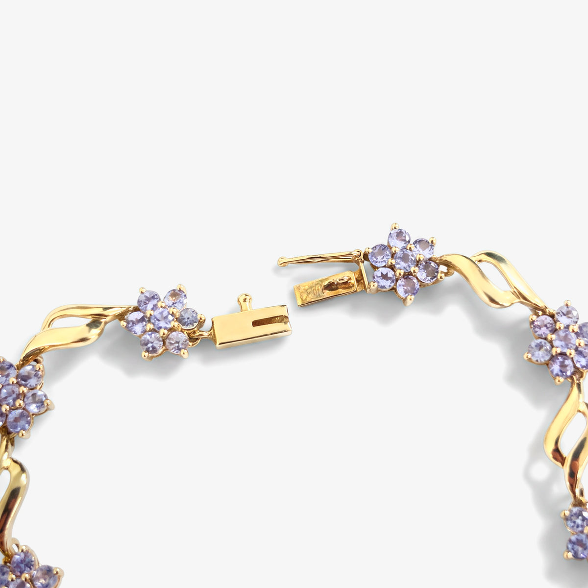 9ct Yellow Gold Tanzanite Flower Bracelet