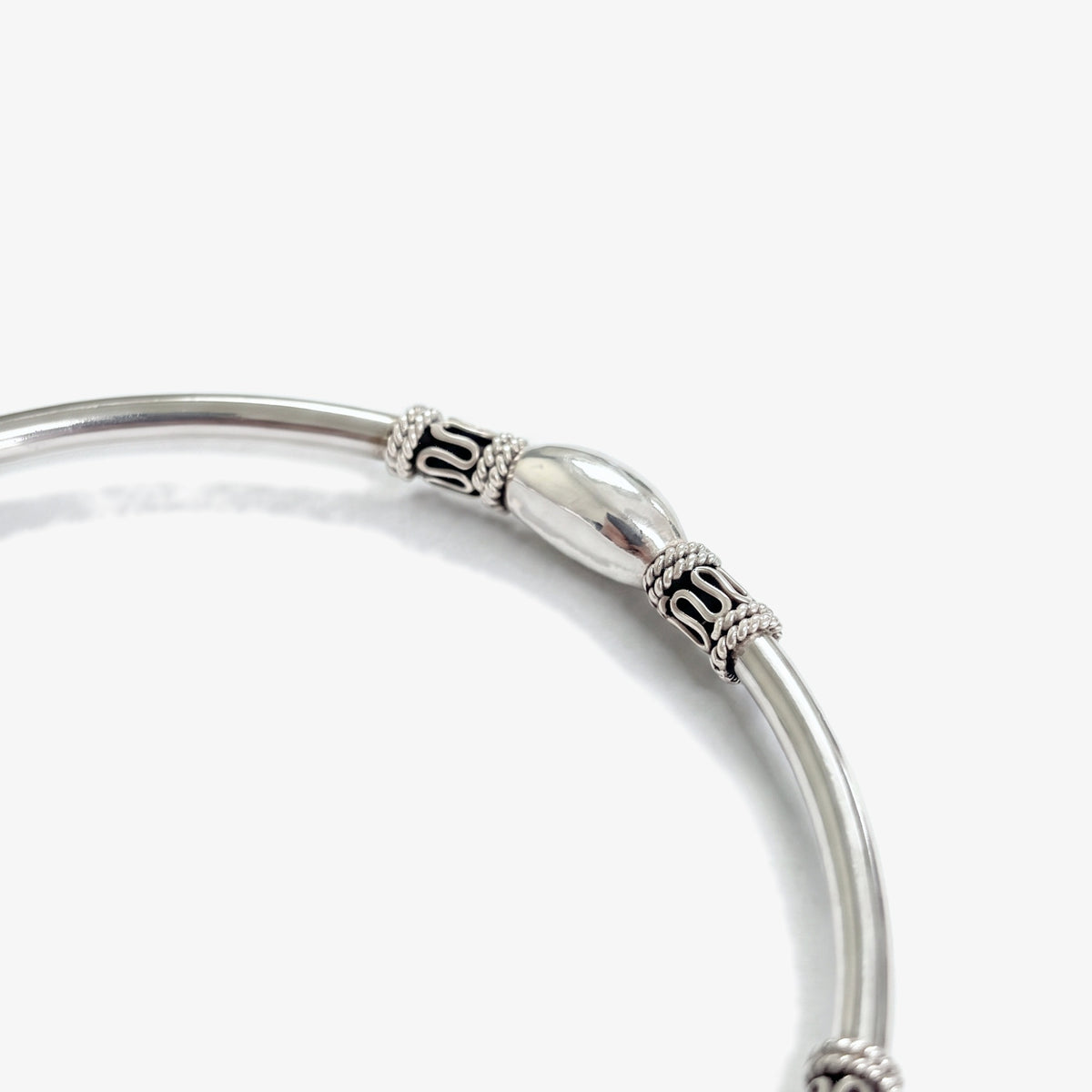 Silver Balinese Bangle