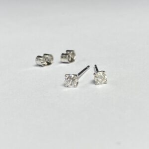 9ct Diamond Earrings