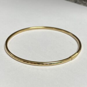 9ct Bangle