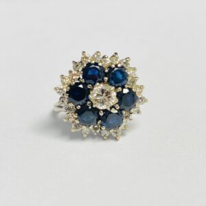 18ct Sapphire & Diamond Ring