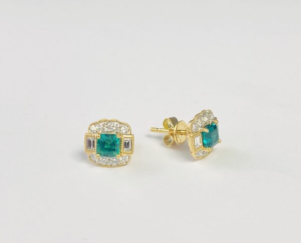 18ct Emerald & Diamond earrings