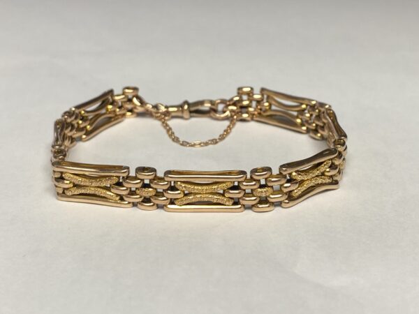 9ct Gate Bracelet